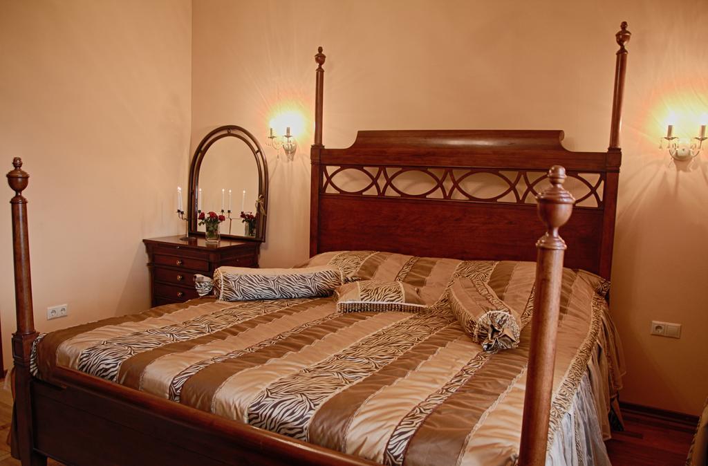 Tsaghkunq Guest House Севан Номер фото