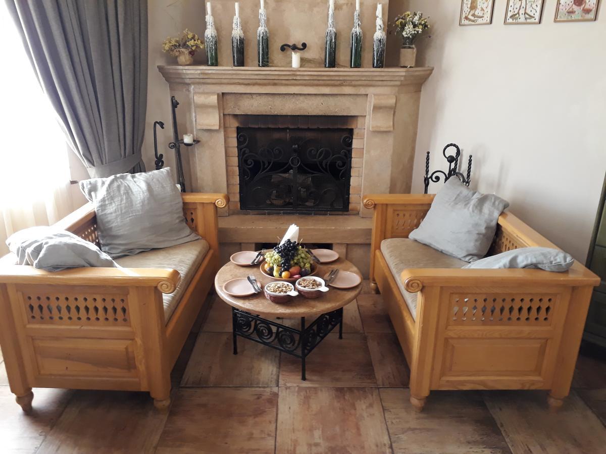 Tsaghkunq Guest House Севан Екстер'єр фото